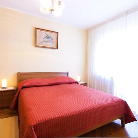Apartments Silvia Poreč Eksteriør bilde