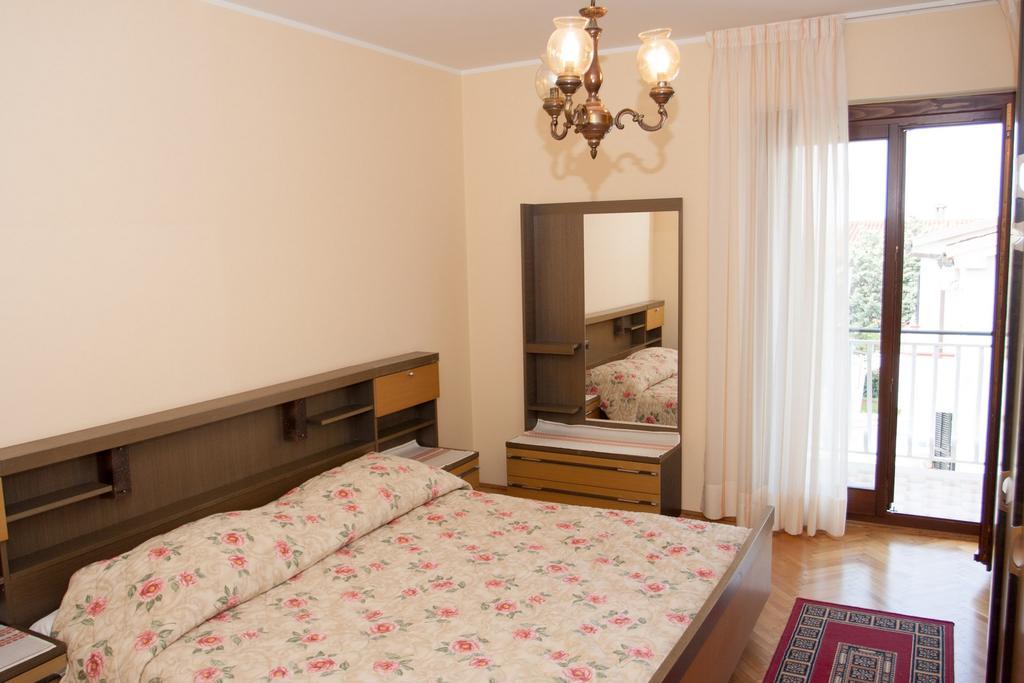 Apartments Silvia Poreč Eksteriør bilde