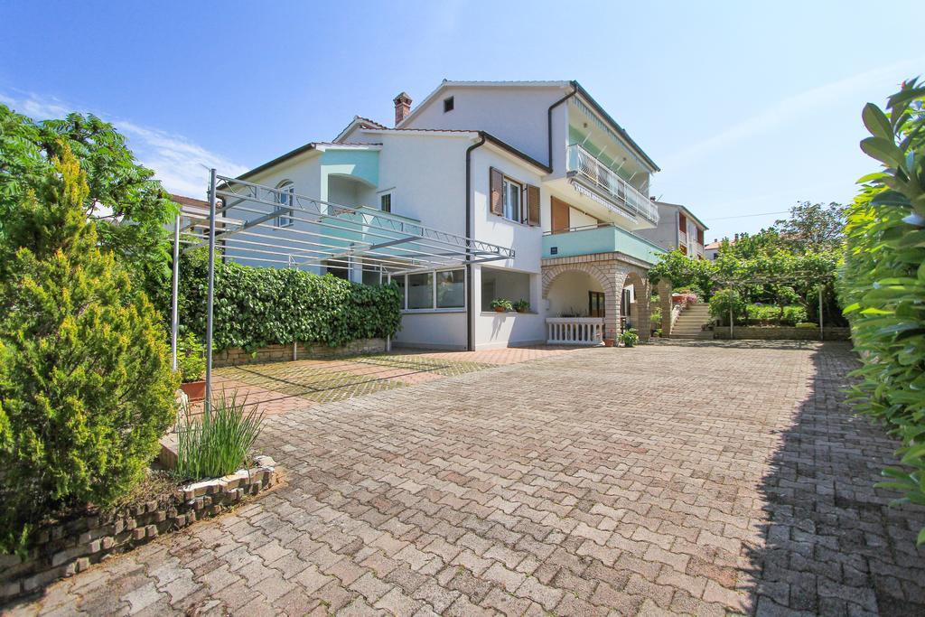 Apartments Silvia Poreč Eksteriør bilde